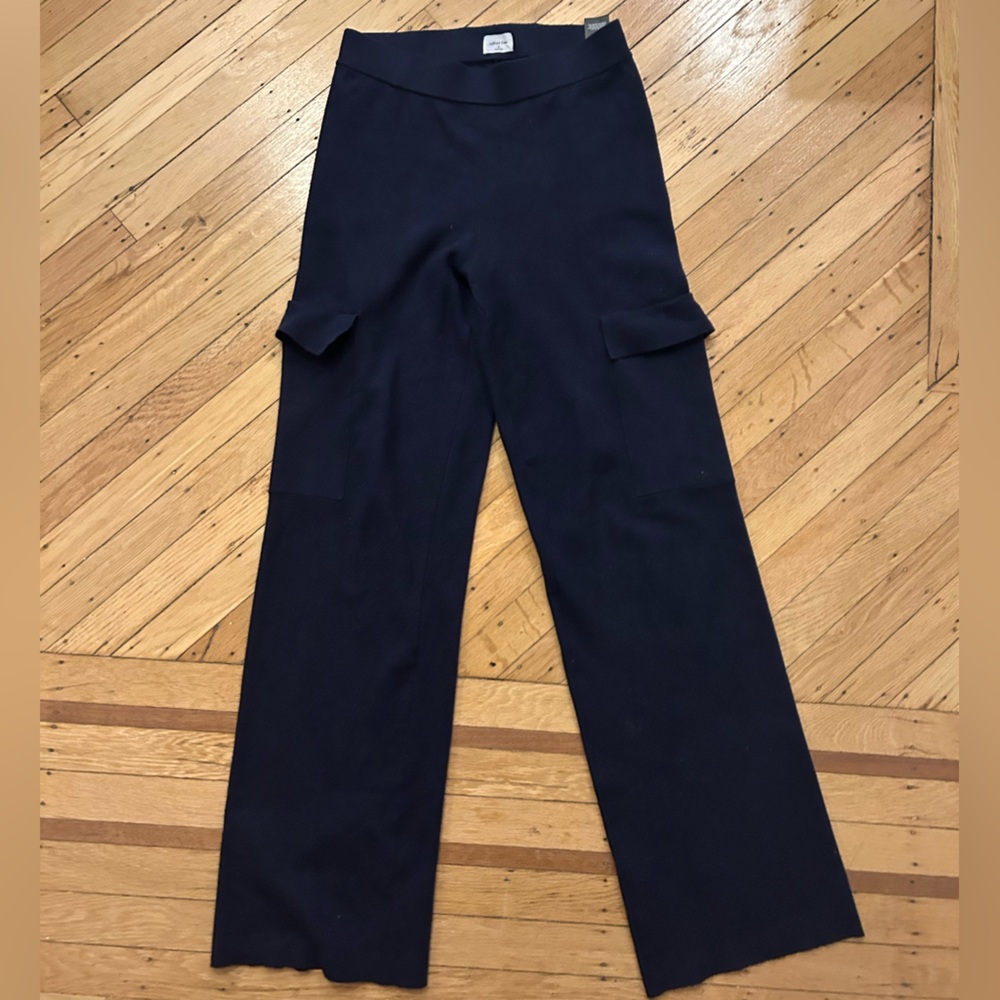 Aritzia Knit Cargo Pant - navy blue